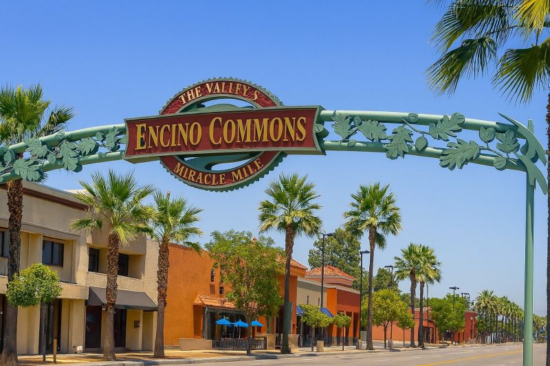 Local Cellular Blinds Cleaning in Encino, CA