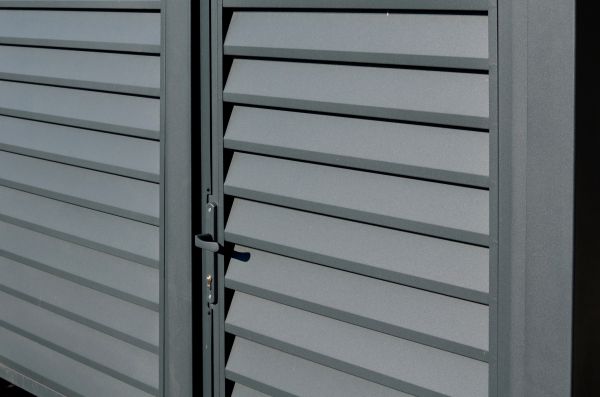 Door Blinds Mounting